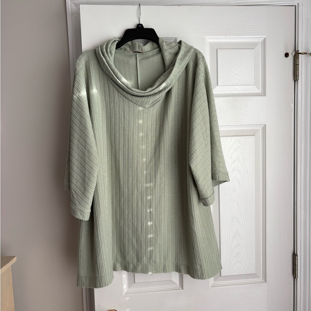 ODDY Light Green Women's Blouse
